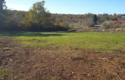Građevinsko zemljište 763 m², Kaštel, mirna lokacija - 2