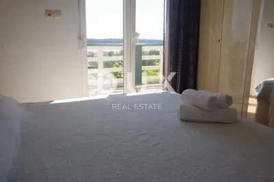 Haus 300 m², Barbat na Rabu - 300 m vom Meer, 5 Apartments - 13