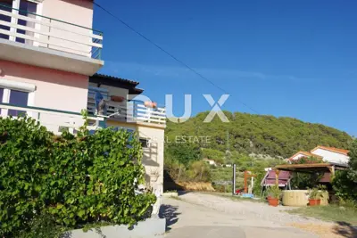 Haus 300 m², Barbat na Rabu - 300 m vom Meer, 5 Apartments - 4