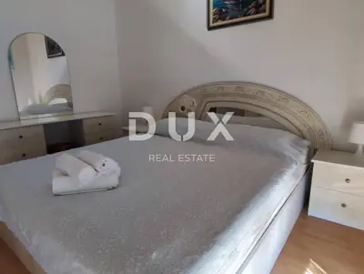 Haus 300 m², Barbat na Rabu - 300 m vom Meer, 5 Apartments - 10