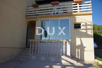 Haus 300 m², Barbat na Rabu - 300 m vom Meer, 5 Apartments - 15