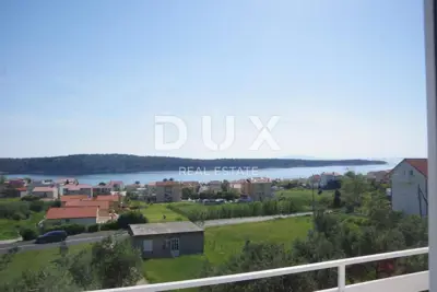 Haus 300 m², Barbat na Rabu - 300 m vom Meer, 5 Apartments - 18