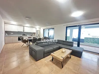 Penthouse 125 m², Novigrad - sea view and terrace 23 m²
