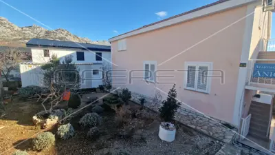 House 350 m², Karlobag - 50 m from the sea and the center - 12