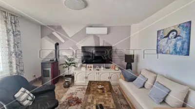 House 350 m², Karlobag - 50 m from the sea and the center - 3