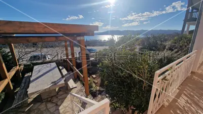House 350 m², Karlobag - 50 m from the sea and the center