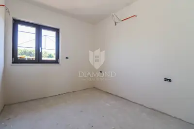 Pula, Ekskluzivan stan na top lokaciji - 7