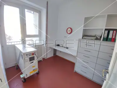 PRODAJA, STAN, ZAGREB, CENTAR, MARTIĆEVA KOD IBLEROVOG. Lijep i svijetao dvoetaž - 20