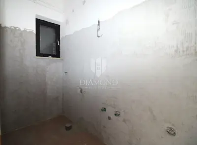 Rijeka - 3 rooms + living room with terrace - 7