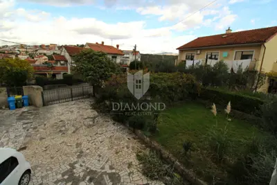 Rijeka - 3 rooms + living room with terrace - 8