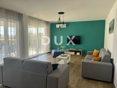 Villa 182 m², Labin - Pool und Meerblick - 9