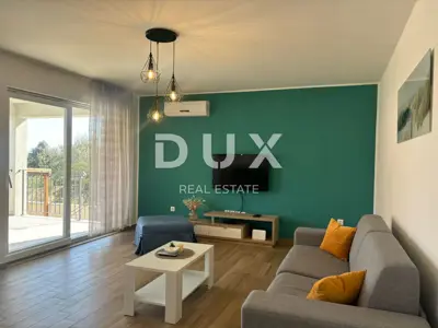 Villa 182 m², Labin - Pool und Meerblick - 10