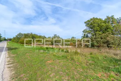 Agricultural land, Kaštel - next to the building area