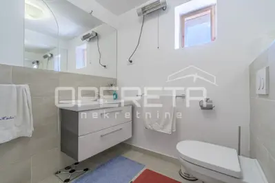 Kuća 102 m², Buje - mirna lokacija i privatnost - 19