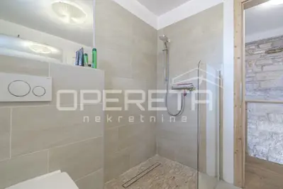Kuća 102 m², Buje - mirna lokacija i privatnost - 18