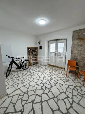 House 102 m², Buje - quiet location and privacy - 10