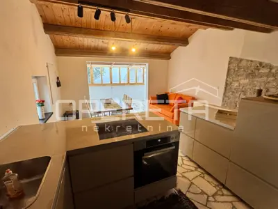 House 102 m², Buje - quiet location and privacy - 4