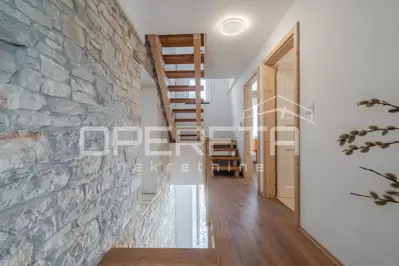 Kuća 102 m², Buje - mirna lokacija i privatnost - 11