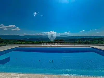 Vila 190 m², Buzet - panoramski pogled i privatnost - 3