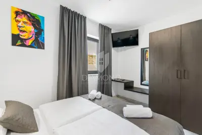Vila 190 m², Buzet - panoramski pogled i privatnost - 13