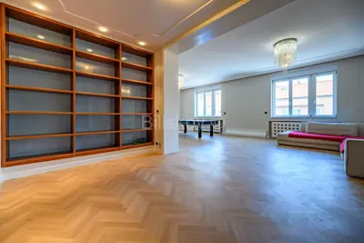 Zagreb, Donji Grad, poslovni prostor, Trg bana Josipa Jelačića - 6