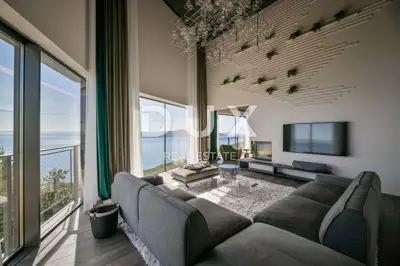 Villa 560 m², Mošćenice - heated pool and view of Kvarner - 3