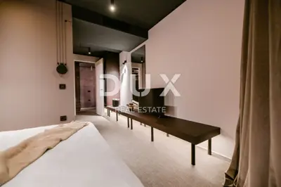 Villa 560 m², Mošćenice - heated pool and view of Kvarner - 21