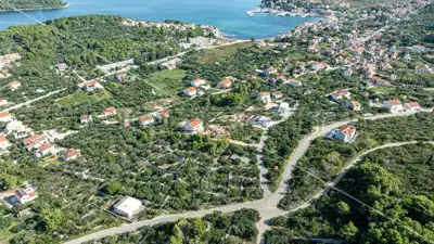 Baugrundstück 740 m², Lumbarda auf Korčula, in Meeresnähe - 14