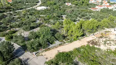 Baugrundstück 740 m², Lumbarda auf Korčula, in Meeresnähe - 5