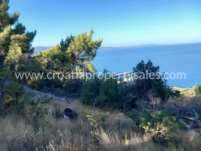 Baugrundstück 750 m², Otok Brač - oberhalb der Bucht - 5