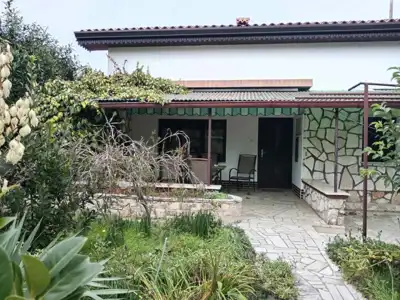 Exclusive location only 200 m from the sea, Umag, opportunity - 4