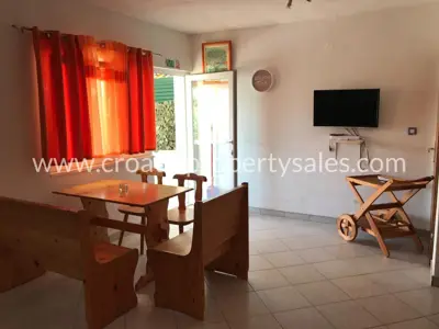 Kuća 115 m², Šolta - 60 m od mora - 7