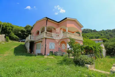 Kuća 280 m², Plomin Luka - mirna lokacija uz more