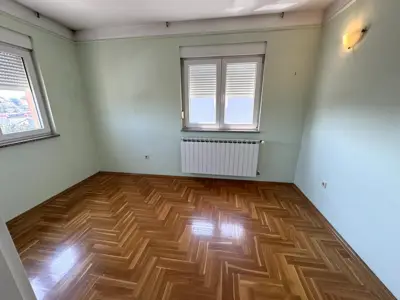 Stan 68 m², Šijana, Pula - 2. kat i parkirno mjesto - 4