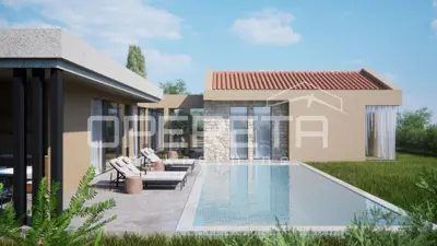 Buje area - Ground-floor house under construction with a pool - 2