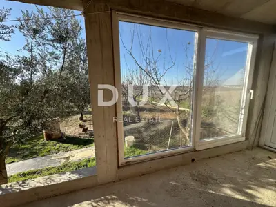 CRNO, ZADAR - Eingezäuntes Grundstück mit Gartenhaus! - 9