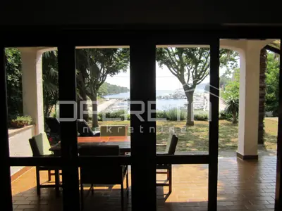 Kuća 1.041 m², Molat - prvi red do mora i pogled na more - 5