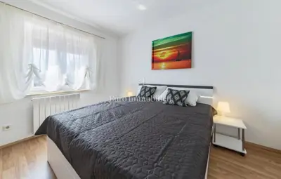 Kuće 300 m², Labin - bazen i 5 apartmana - 9