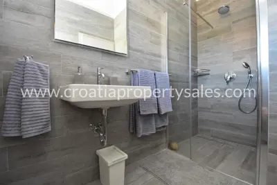 House, Otok Murter, pool and panoramic sea view - 10