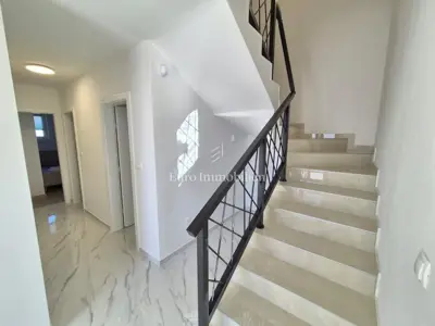 Nova dvojna kuća s pogledom na more - otok Krk - 11