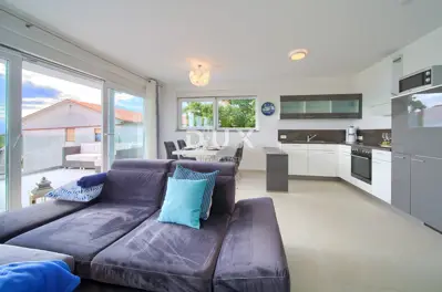 Apartment 85 m², Linardići - panoramic sea view - 8