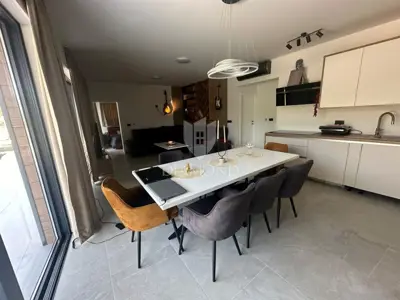 House 176 m², Labin - new build with pool - 8