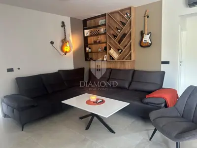 House 176 m², Labin - new build with pool - 10