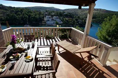 House for sale in Otok Brač, 200 m² - 5