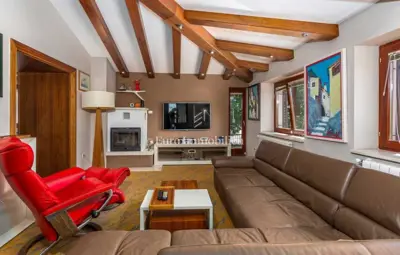 Villa 310 m², Dobrinj - beheizter Pool und großes Grundstück - 14