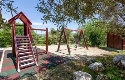 Villa 310 m², Dobrinj - beheizter Pool und großes Grundstück - 12