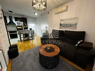 Apartment, Veliko Polje, 3-room, fully furnished and two loggias - 3