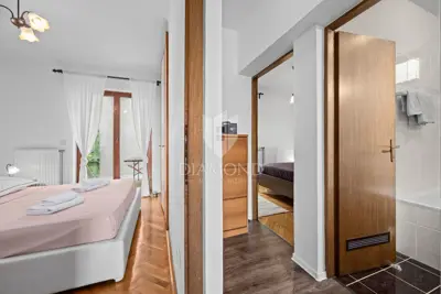 Wohnung 84 m², Nova Veruda, Pula - große Terrasse und Blick auf die Marina - 15
