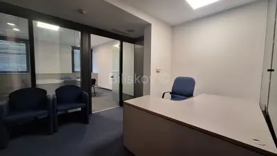 Trnje, Kanal, ausgestattetes Büro 32 m² im 1. Stock eines Geschäftsgebäudes - 4