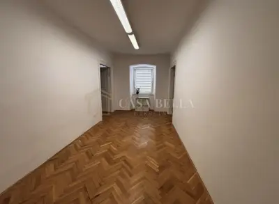 Stan u Rijeci, Centar - prostran i svijetao - 7